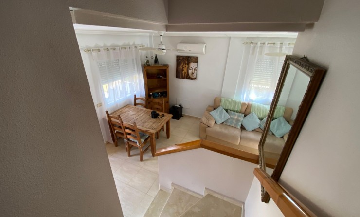 Wederverkoop - Chalet independiente - Polop - Alberca