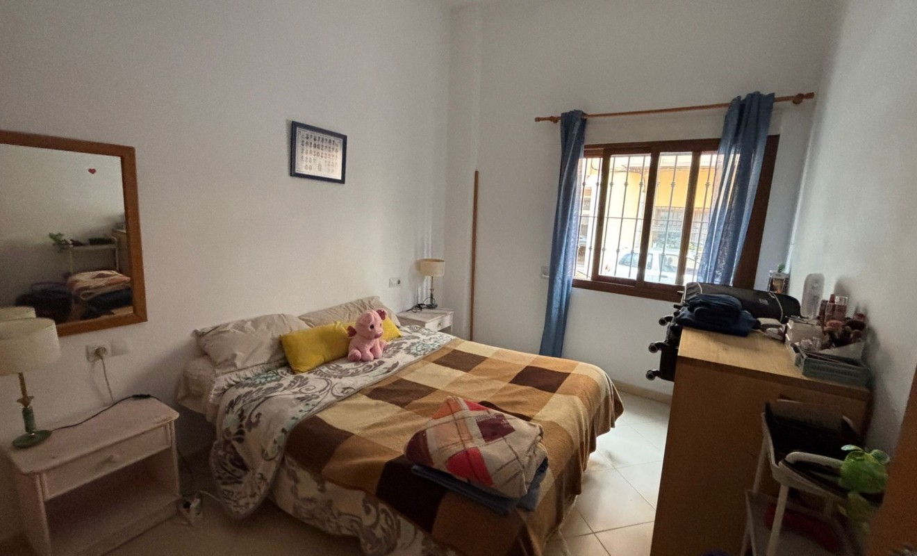 Sale - Apartment / flat - Alfas del Pí
