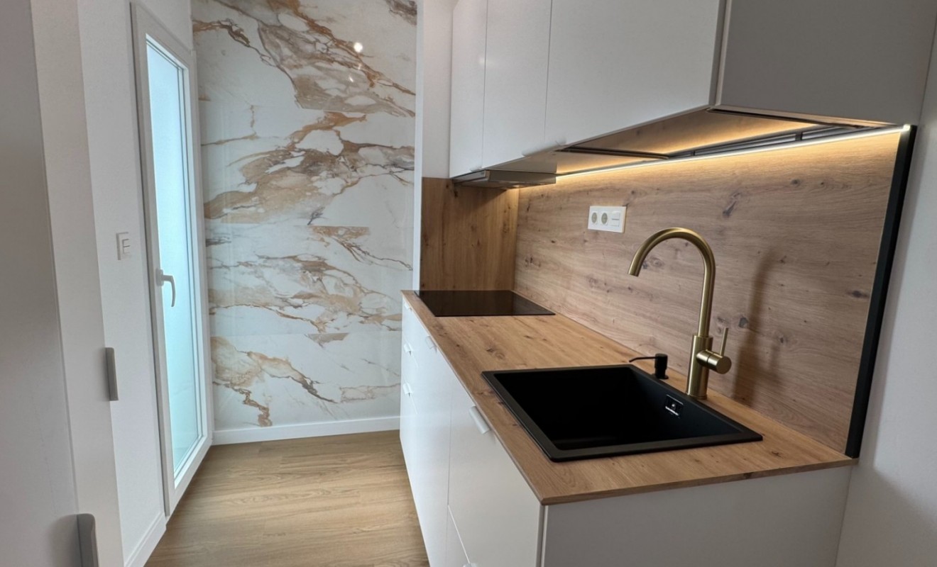 Wederverkoop - Appartement - Orihuela Costa - Punta Prima