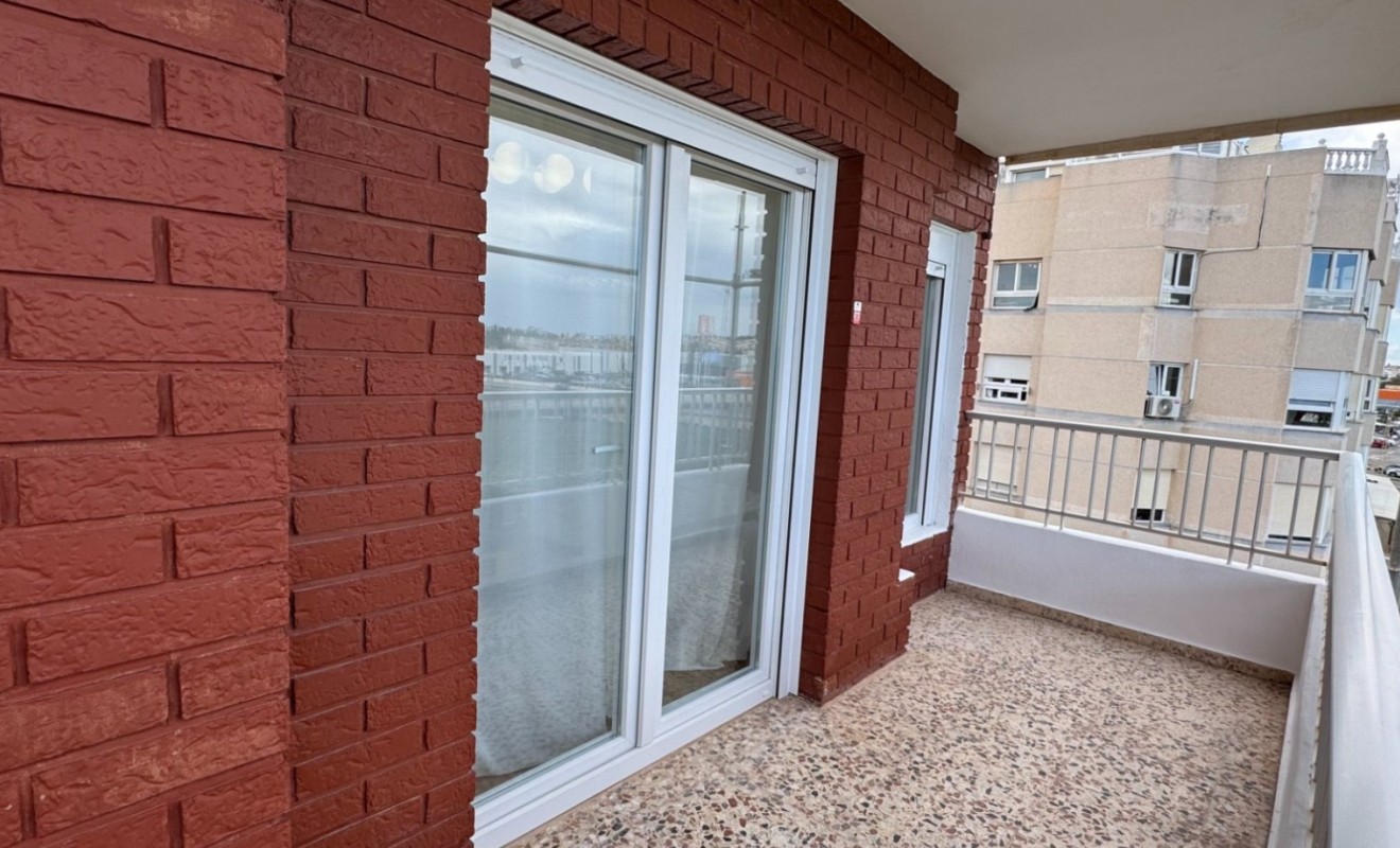Wederverkoop - Appartement - Orihuela Costa - Punta Prima