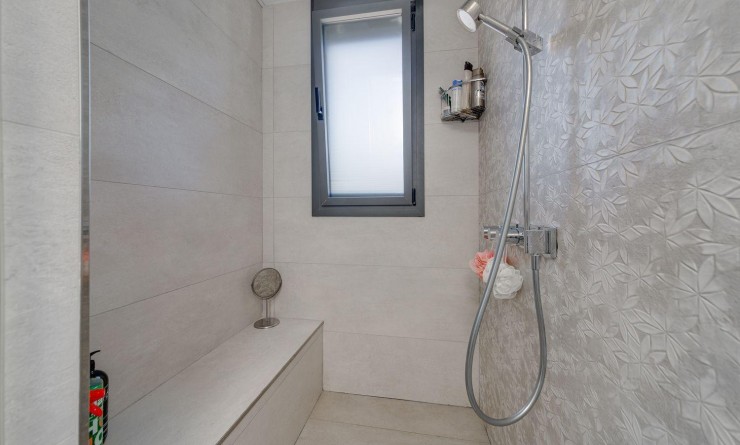 Wederverkoop - Villa - Torrevieja - Los balcones