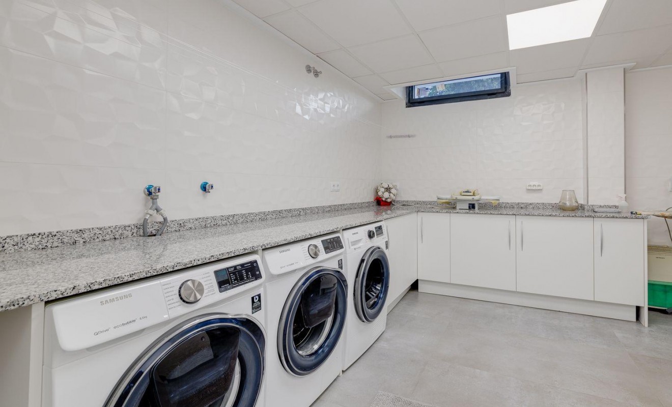 Wederverkoop - Villa - Torrevieja - Los balcones