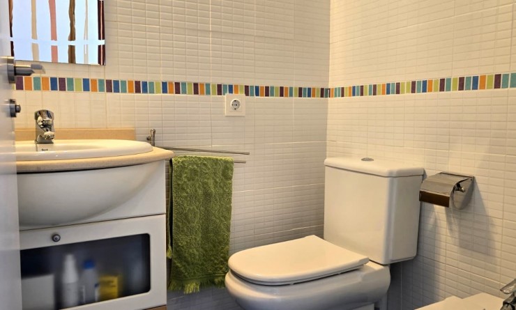 Wederverkoop - Apartment / flat - Benidorm - Zona de Poniente