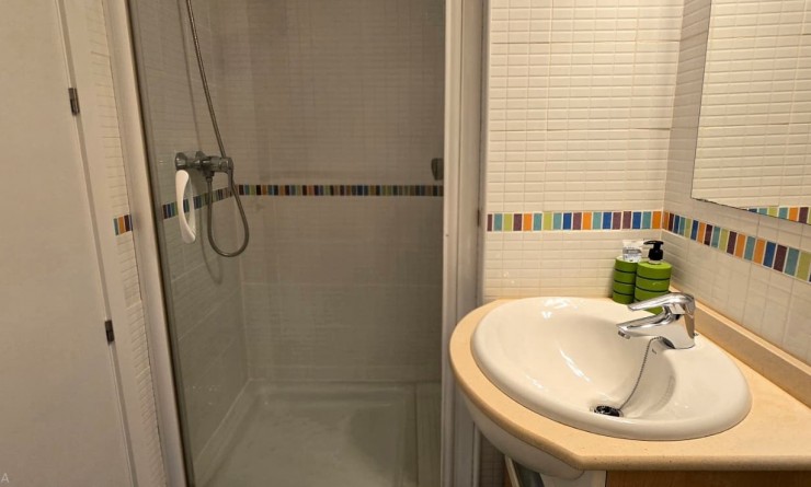 Wederverkoop - Apartment / flat - Benidorm - Zona de Poniente