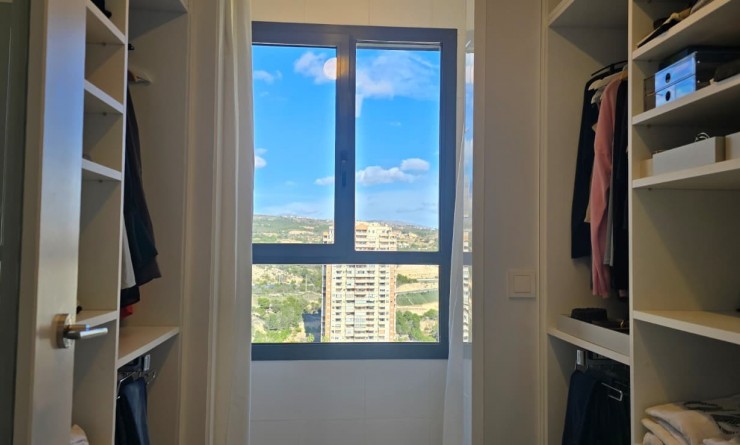 Wederverkoop - Apartment / flat - Benidorm - Zona de Poniente