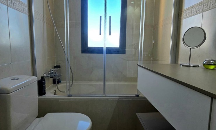 Wederverkoop - Apartment / flat - Benidorm - Zona de Poniente