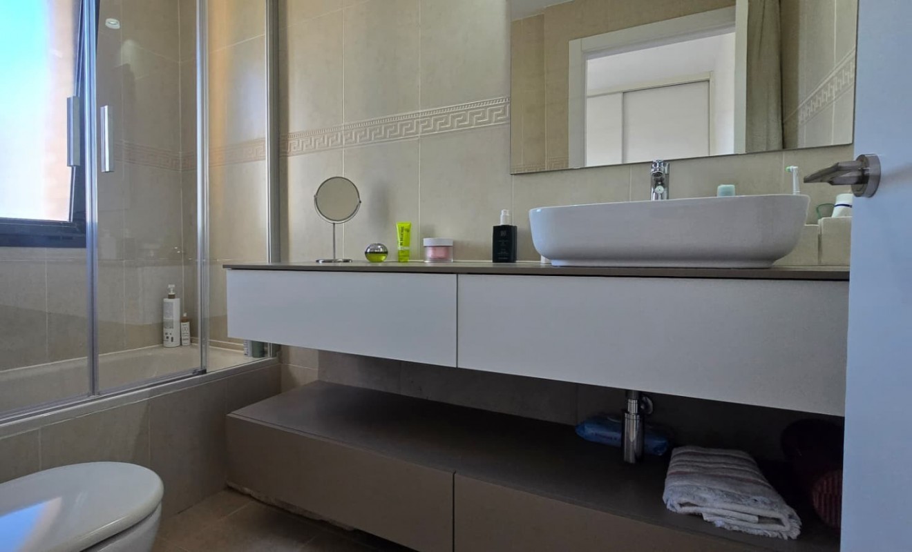 Wederverkoop - Apartment / flat - Benidorm - Zona de Poniente