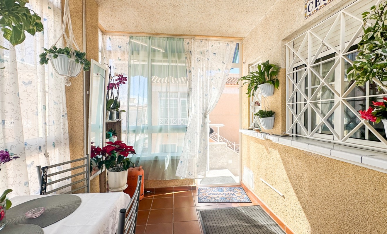 Sale - Apartment / flat - Torrevieja - torrevieja