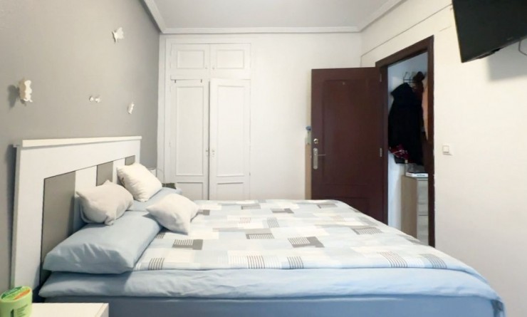 Sale - Apartment / flat - Torrevieja - torrevieja