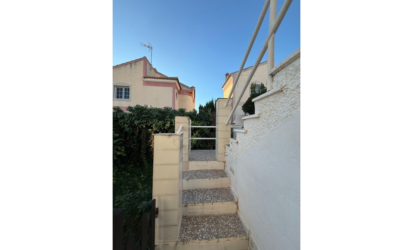 Wederverkoop - Casa - Torrevieja - Los balcones