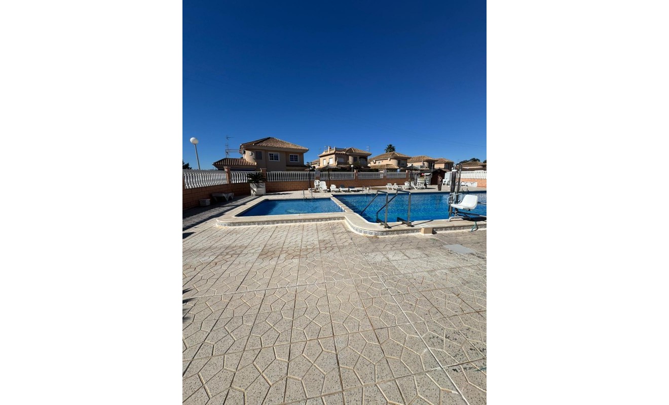 Revente - Bungalow - Torrevieja - Punta prima