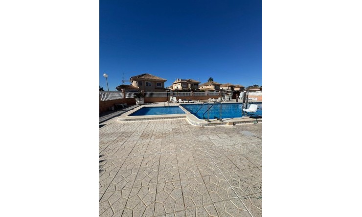 Revente - Bungalow - Torrevieja - Punta prima