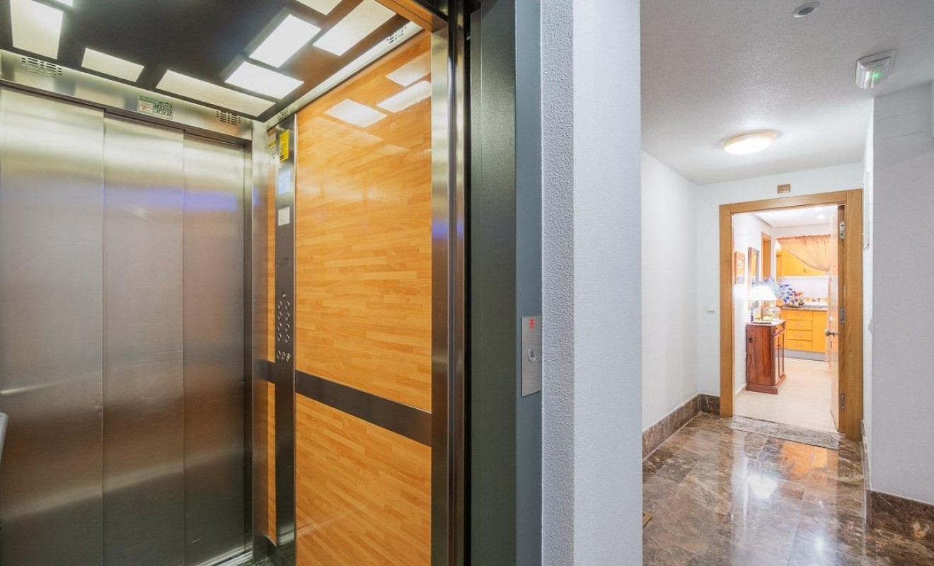 Wederverkoop - Appartement - Torrevieja - Centro