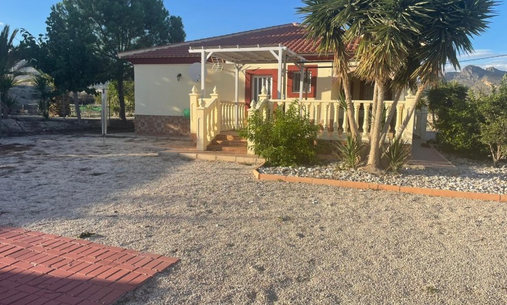 Sale - 5. Finca / Country Property - Fortuna