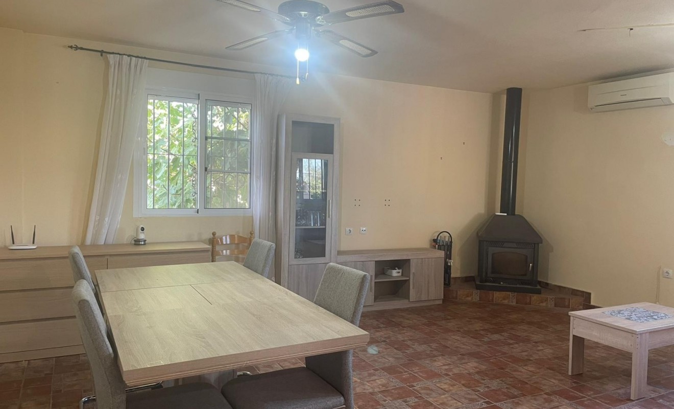 Sale - 5. Finca / Country Property - Fortuna