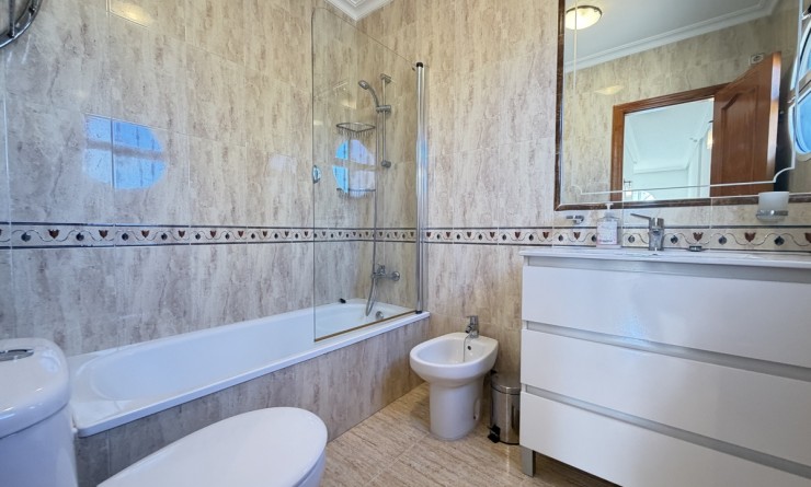 Wederverkoop - Villa - Villamartín