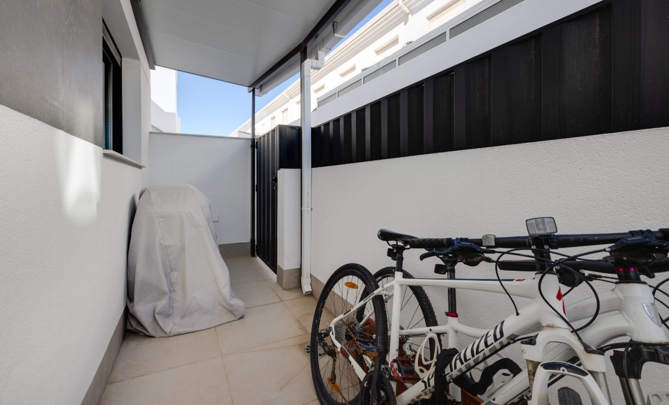 Wederverkoop - Bungalow - Pilar de la Horadada - Costa Blanca Sur