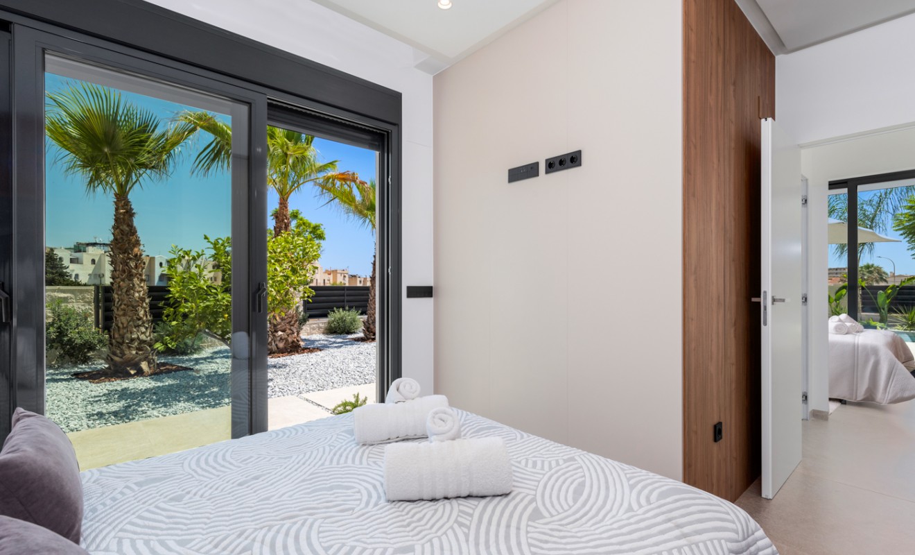 Sale - Villa - El Campello - El Amerador