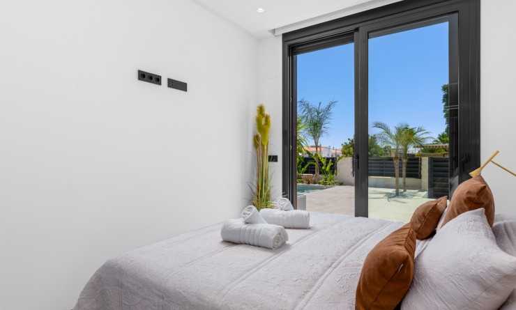 Sale - Villa - El Campello - El Amerador