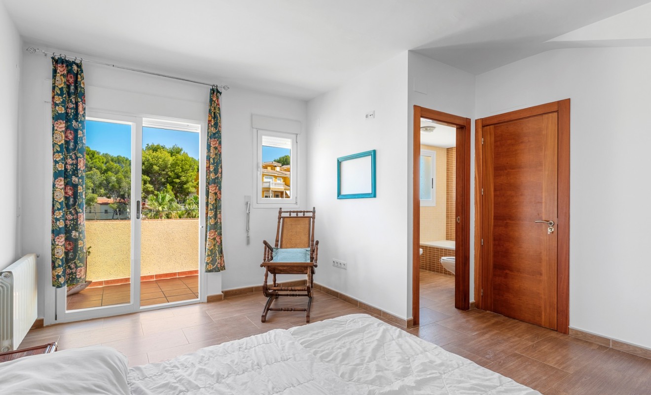 Wederverkoop - Villa - Alfas del Pí