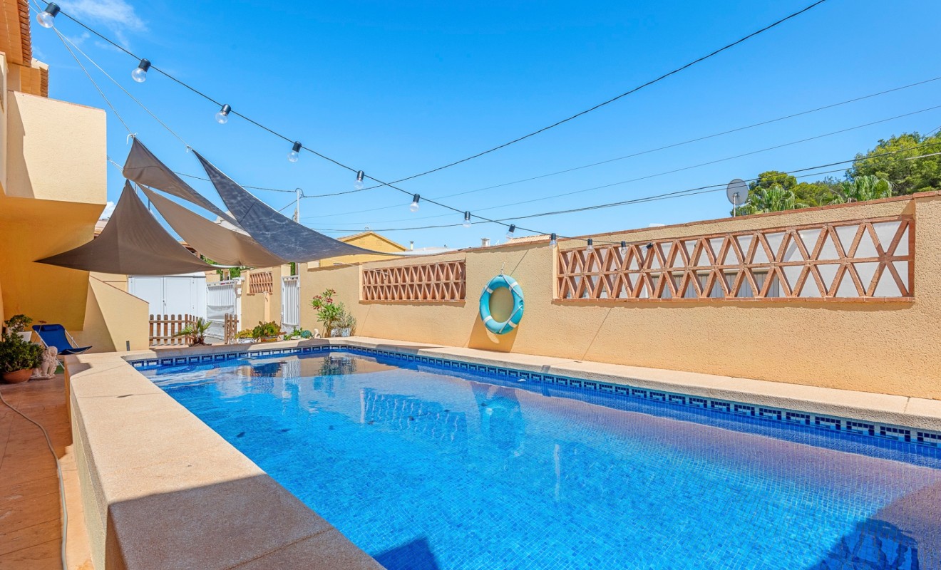 Wederverkoop - Villa - Alfas del Pí