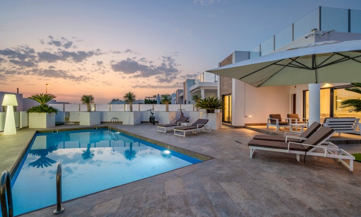 Wederverkoop - Villa - Orihuela Costa - Villamartín