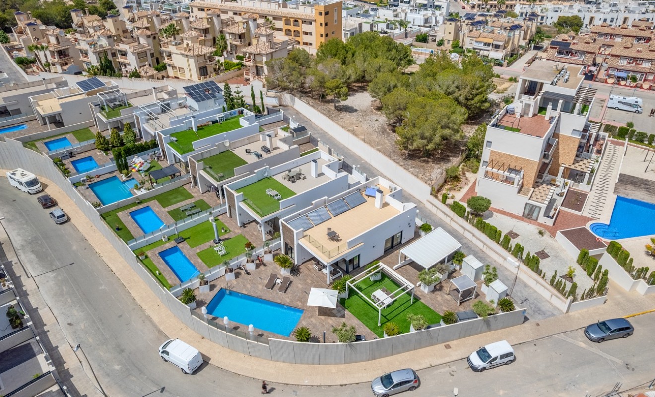 Wederverkoop - Villa - Orihuela Costa - Villamartín
