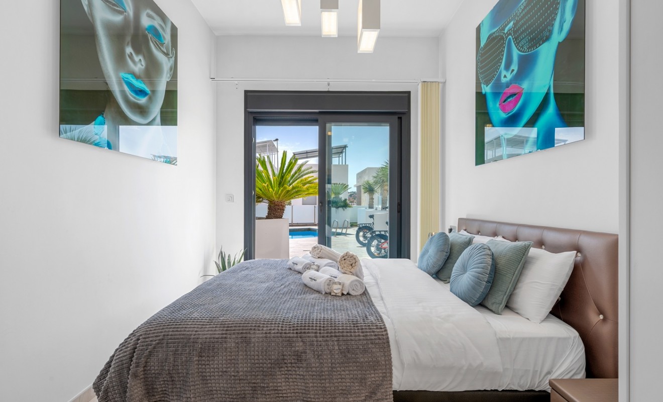 Wederverkoop - Villa - Orihuela Costa - Villamartín