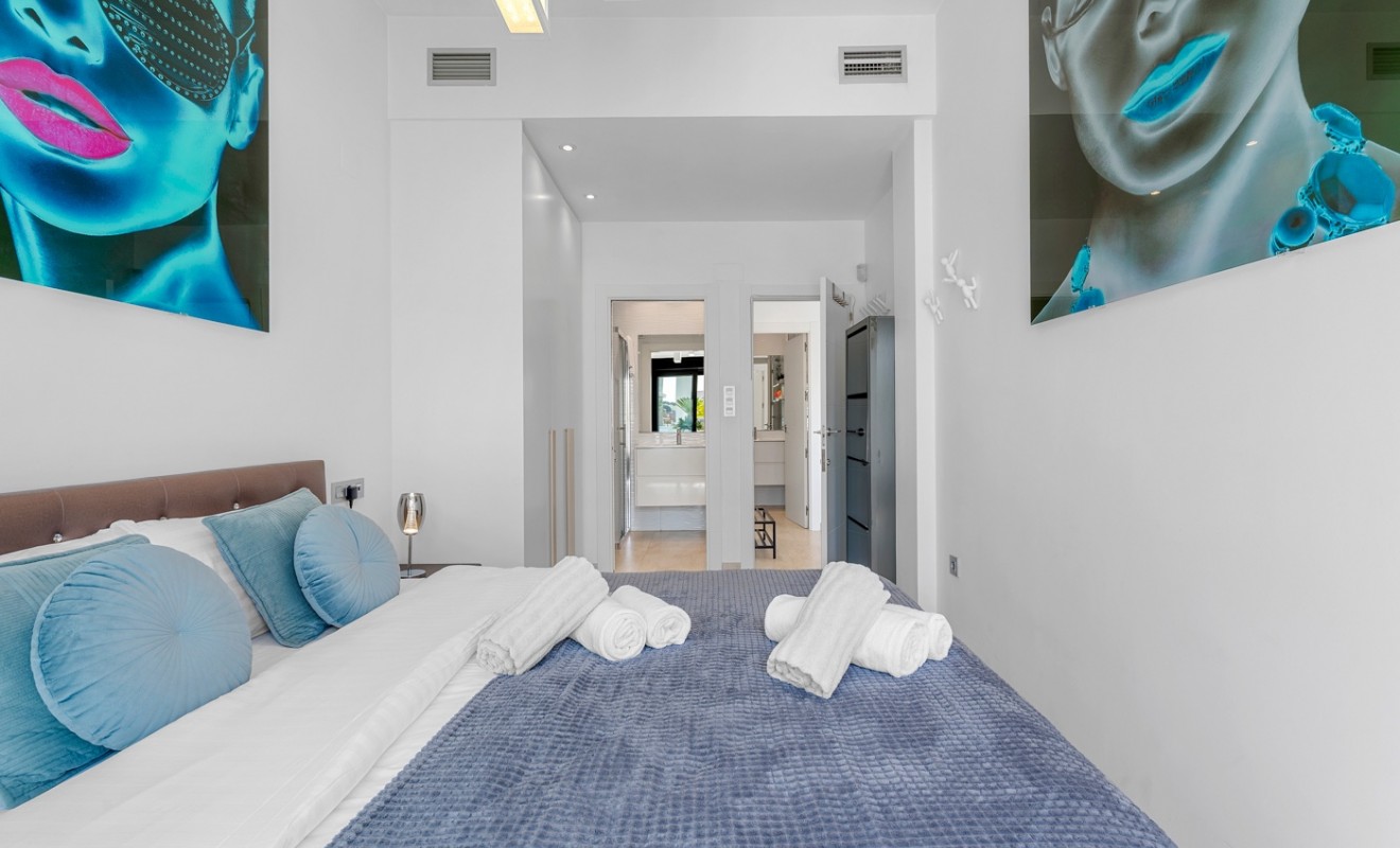 Wederverkoop - Villa - Orihuela Costa - Villamartín