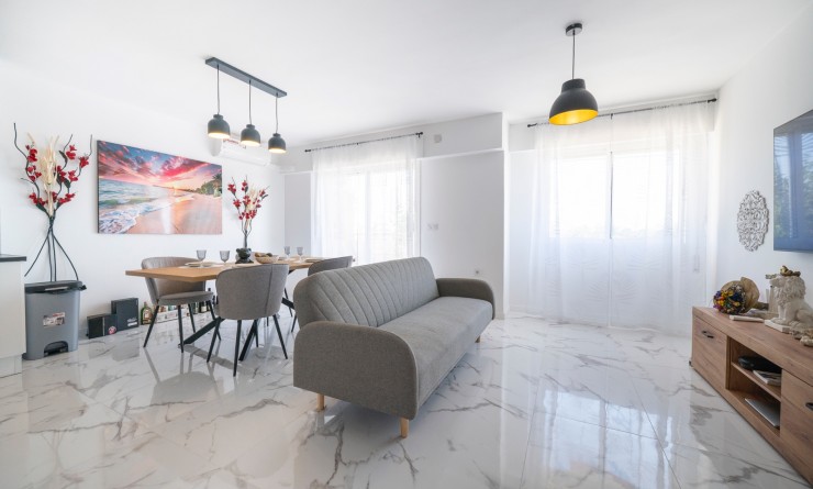 Wederverkoop - Flat - Orihuela Costa - Punta Prima