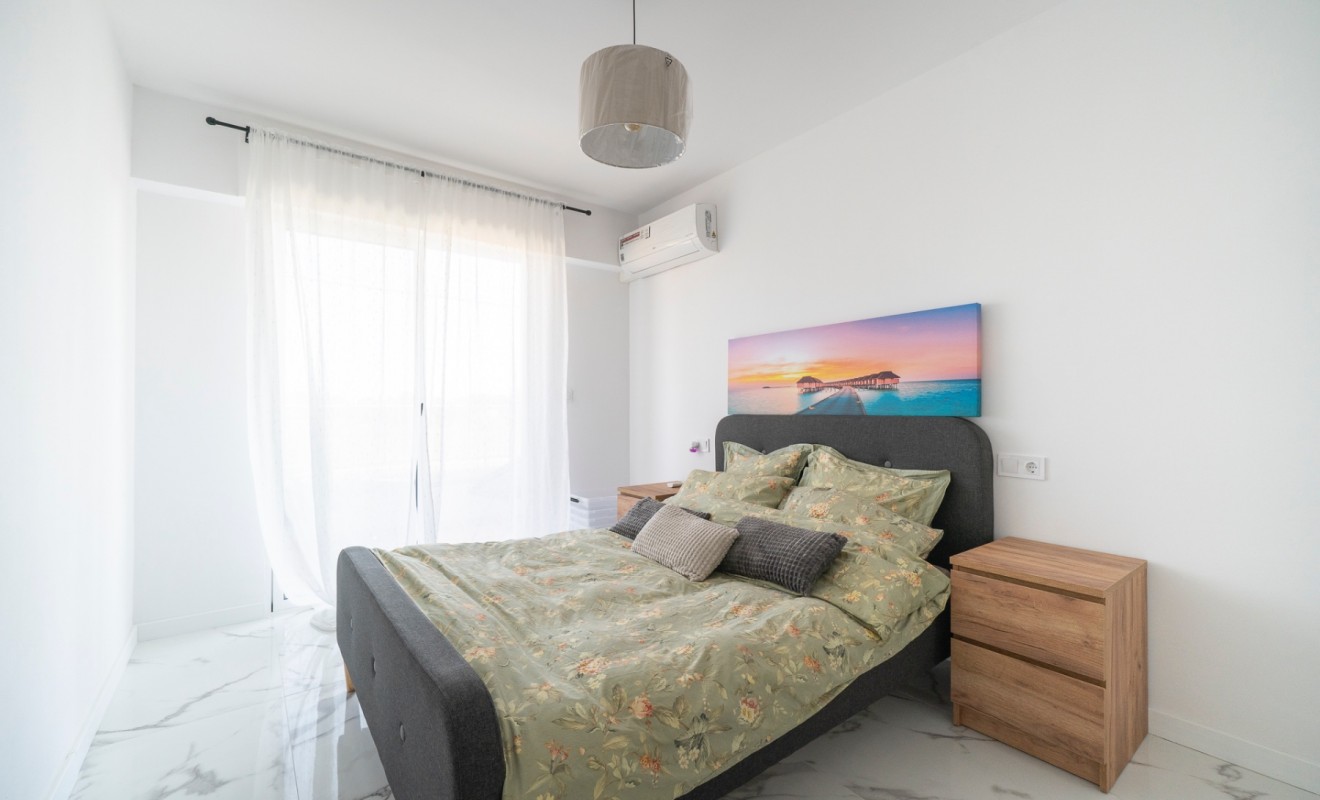 Wederverkoop - Flat - Orihuela Costa - Punta Prima