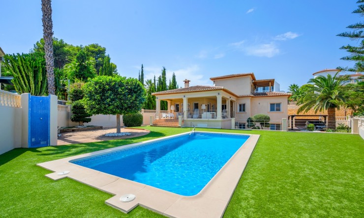 Sale - Villa - Benissa