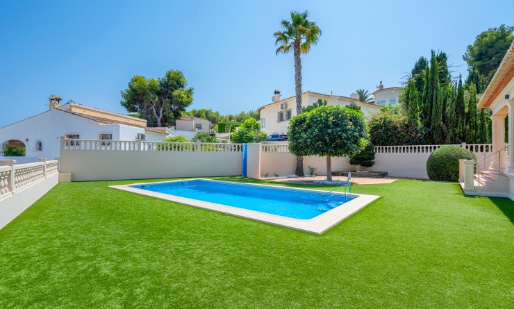 Sale - Villa - Benissa