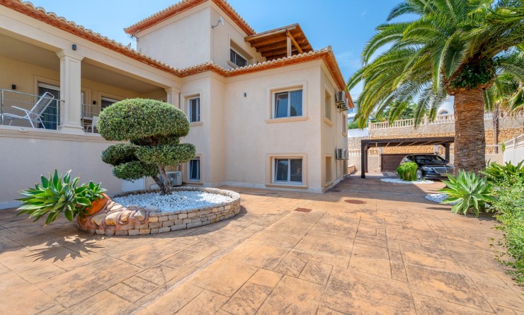 Sale - Villa - Benissa