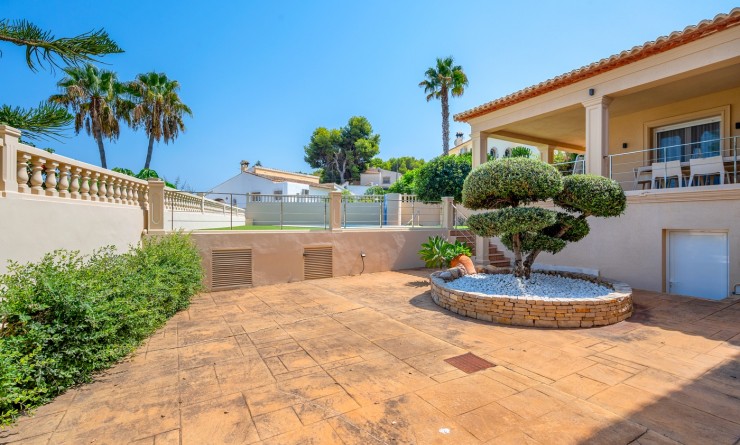 Sale - Villa - Benissa