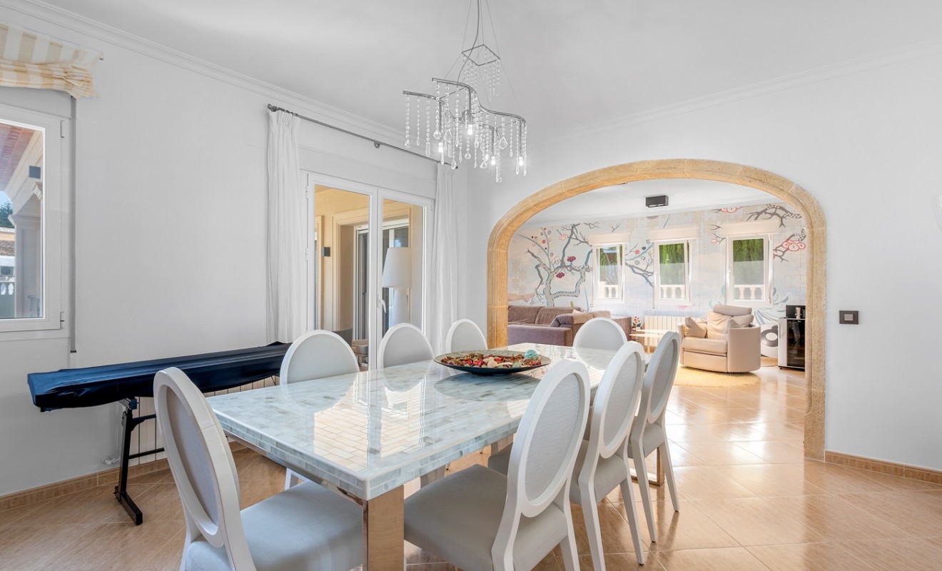 Sale - Villa - Benissa