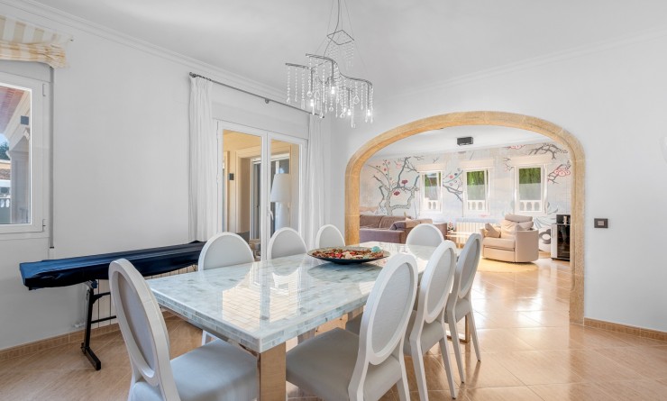 Sale - Villa - Benissa