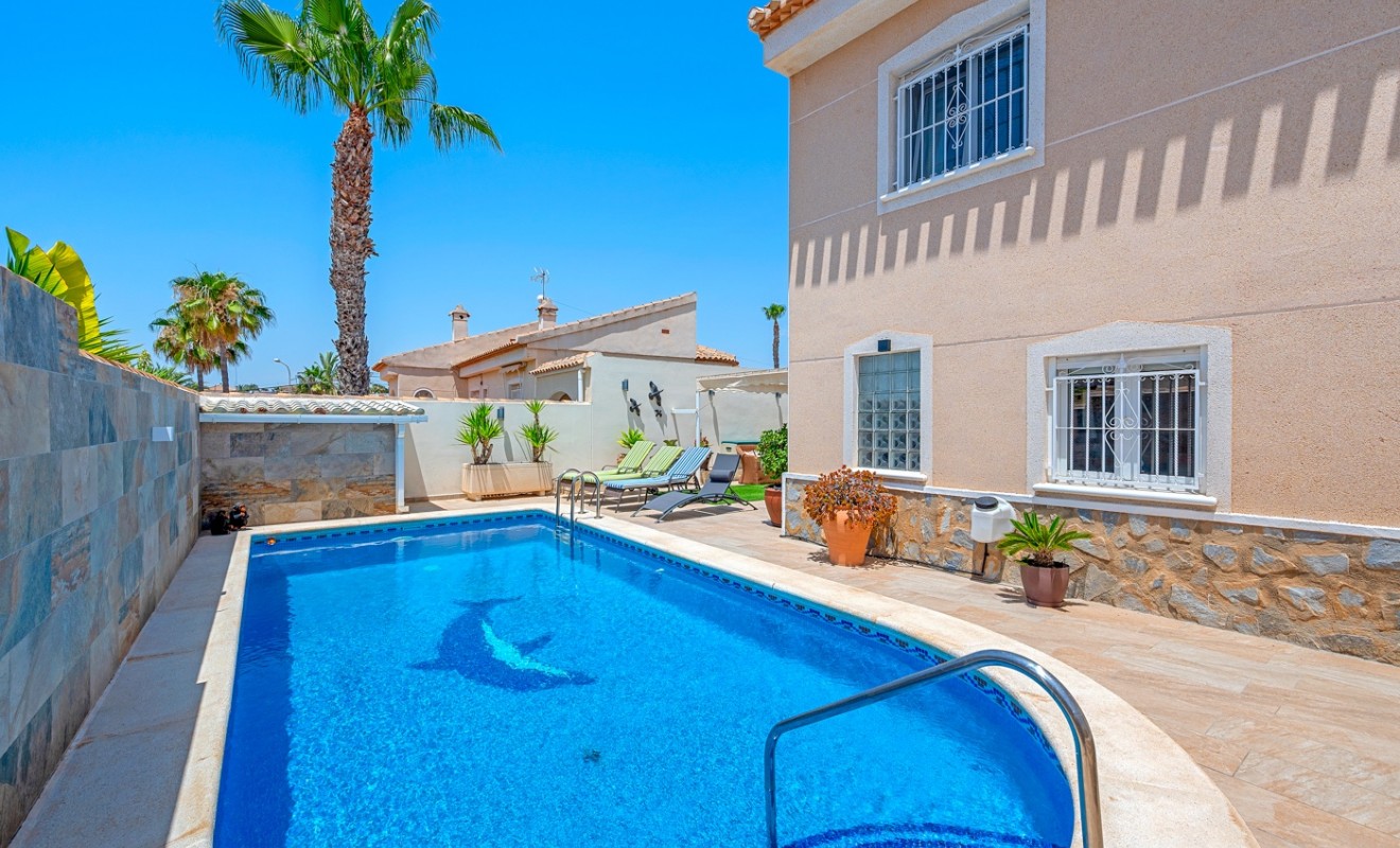 Sale - Villa - Ciudad Quesada - Rojales