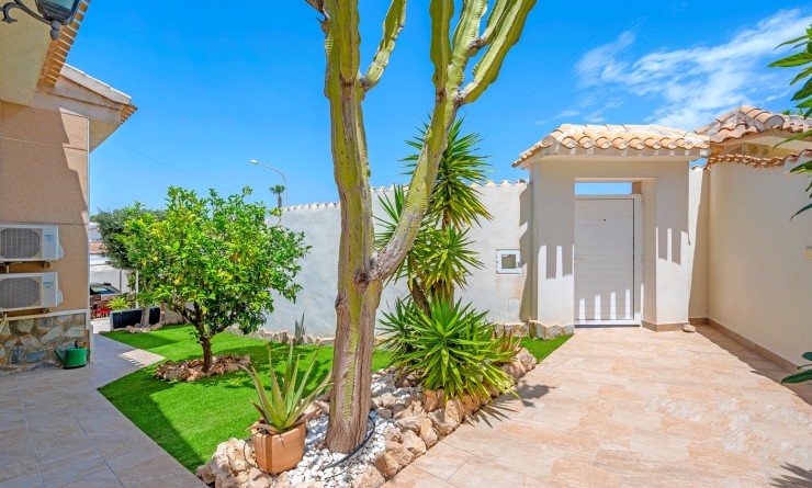 Sale - Villa - Ciudad Quesada - Rojales