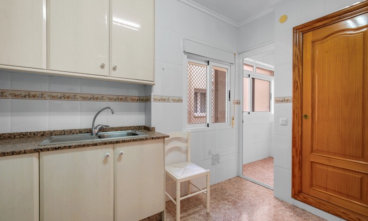 Revente - Appartement - Torrevieja - torrevieja