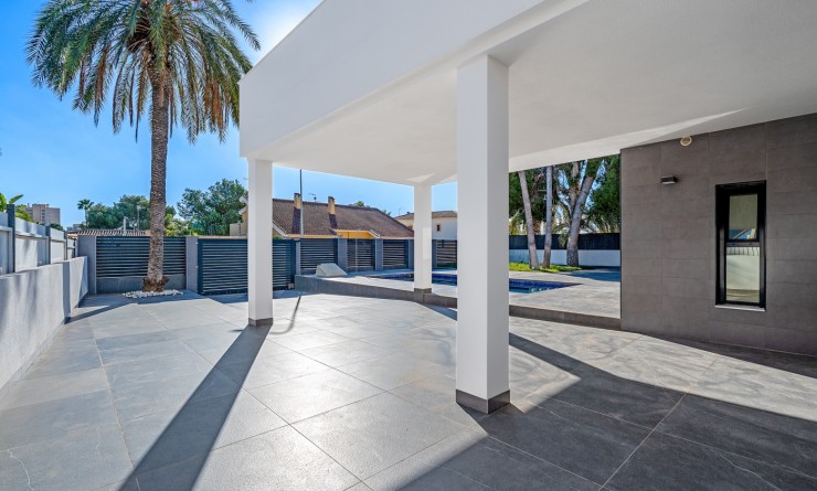 Sale - Villa - Campoamor