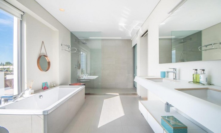 Wederverkoop - Villa - Orihuela Costa - Las Colinas Golf