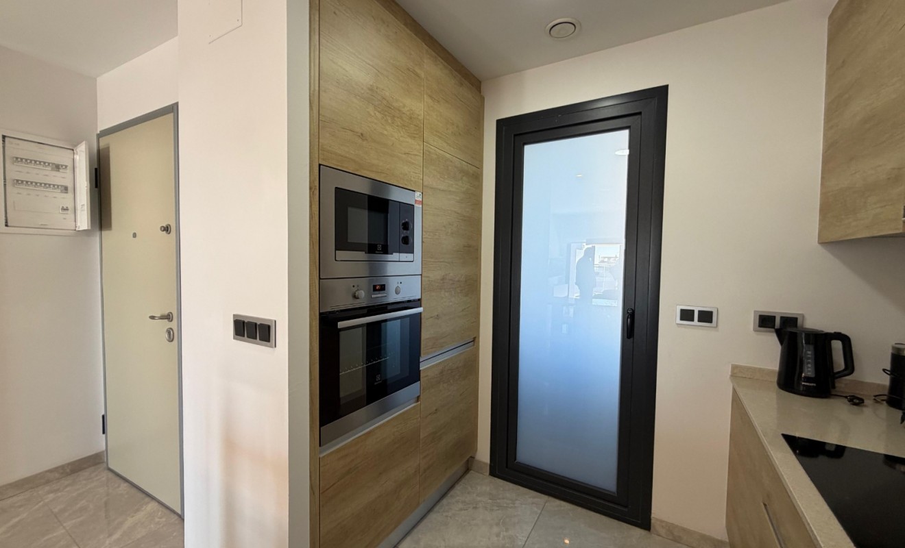 Wederverkoop - Apartment / flat - Benidorm - Zona de Poniente