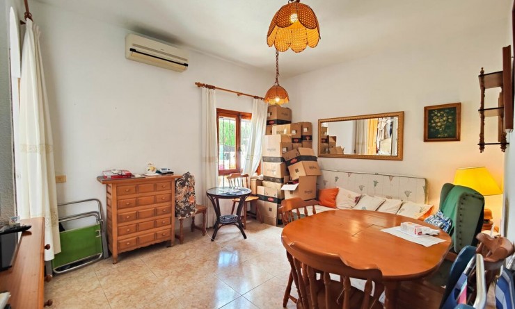 Wederverkoop - Herenhuis - Torrevieja - Aguas Nuevas - Sector 25