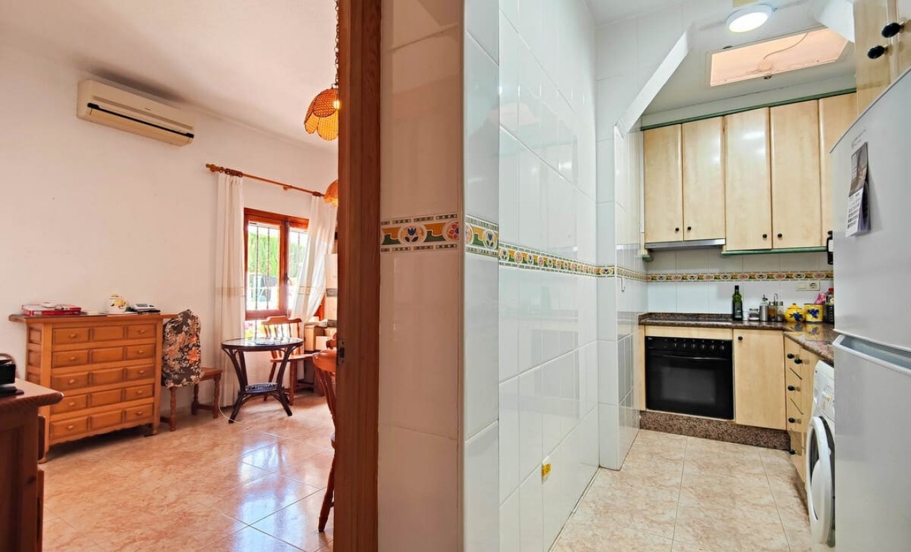 Wederverkoop - Herenhuis - Torrevieja - Aguas Nuevas - Sector 25