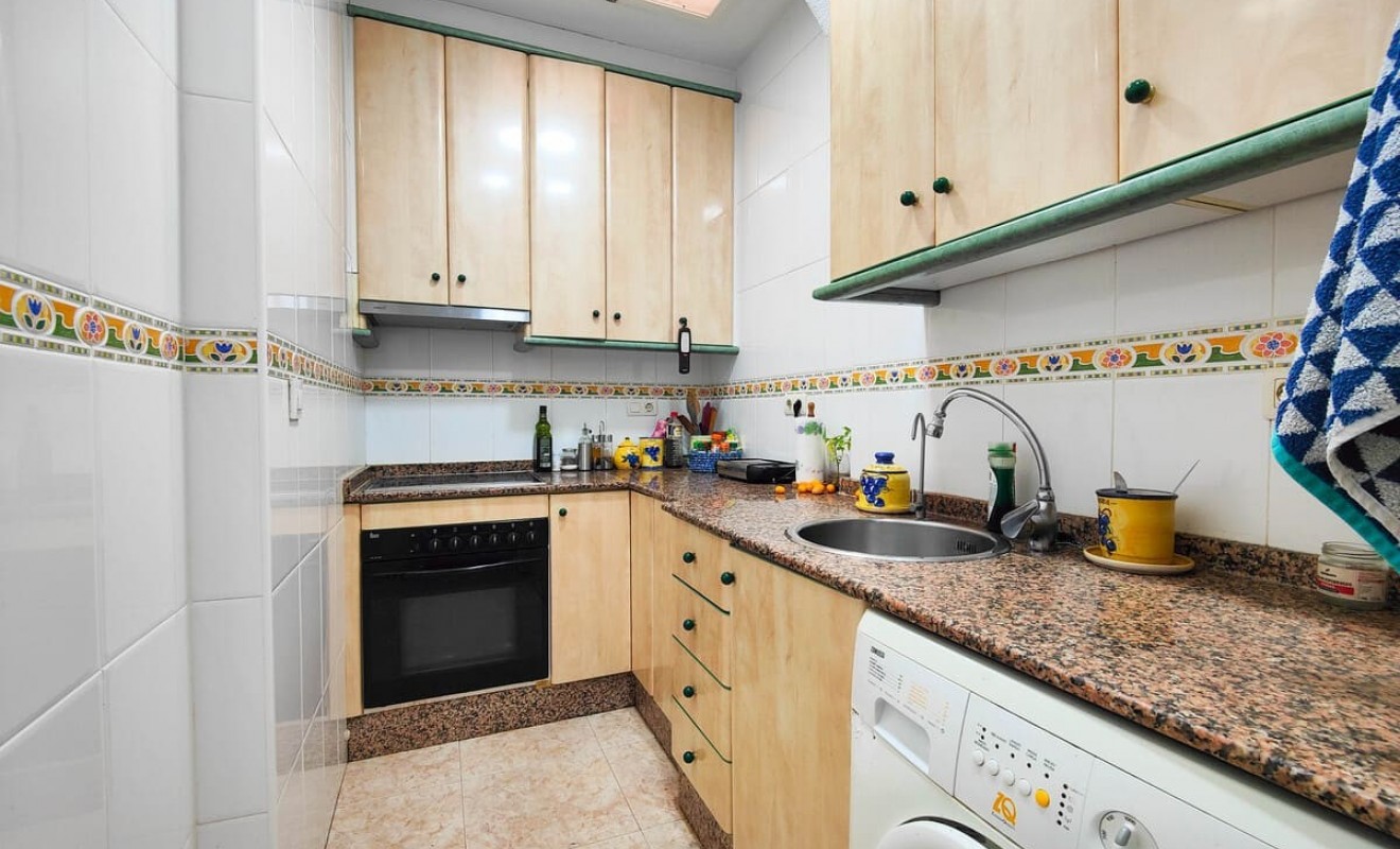 Wederverkoop - Herenhuis - Torrevieja - Aguas Nuevas - Sector 25