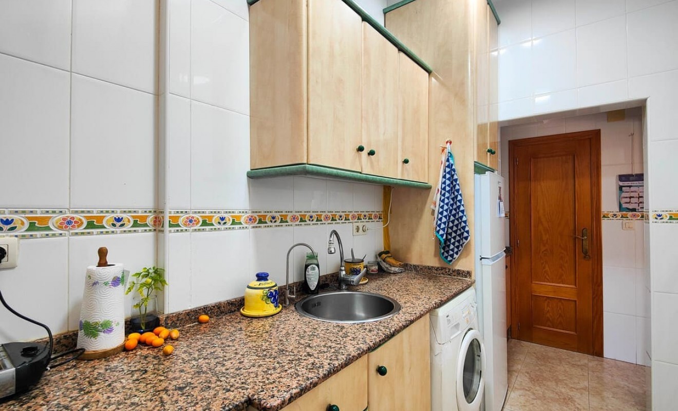 Wederverkoop - Herenhuis - Torrevieja - Aguas Nuevas - Sector 25