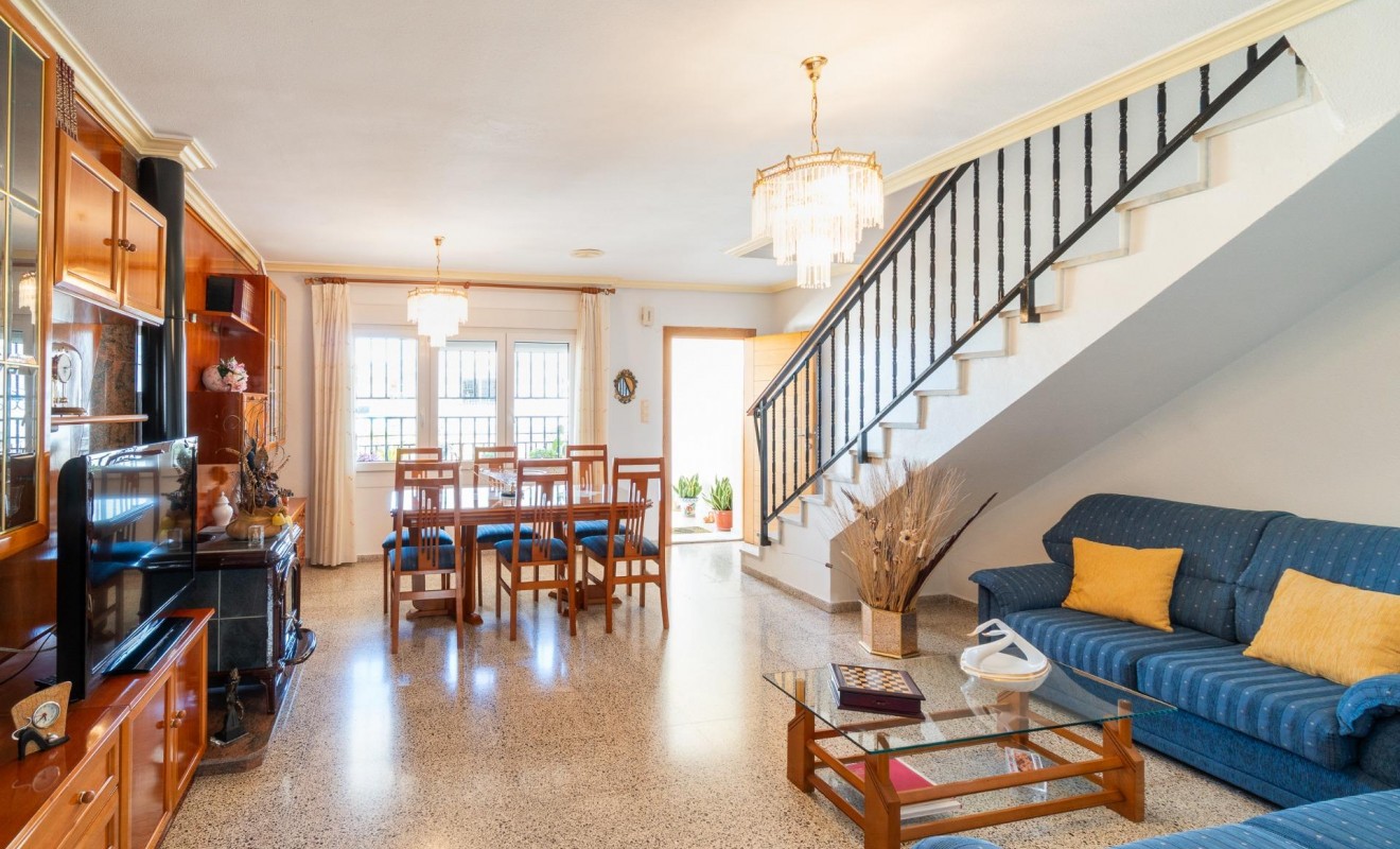 Wederverkoop - Rijwoning - Orihuela - Desamparados-Hurchillo-Torremendo