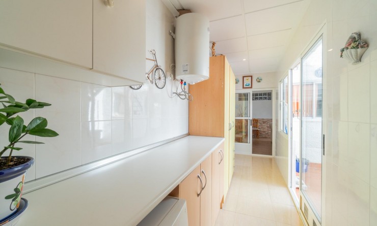 Wederverkoop - Rijwoning - Orihuela - Desamparados-Hurchillo-Torremendo