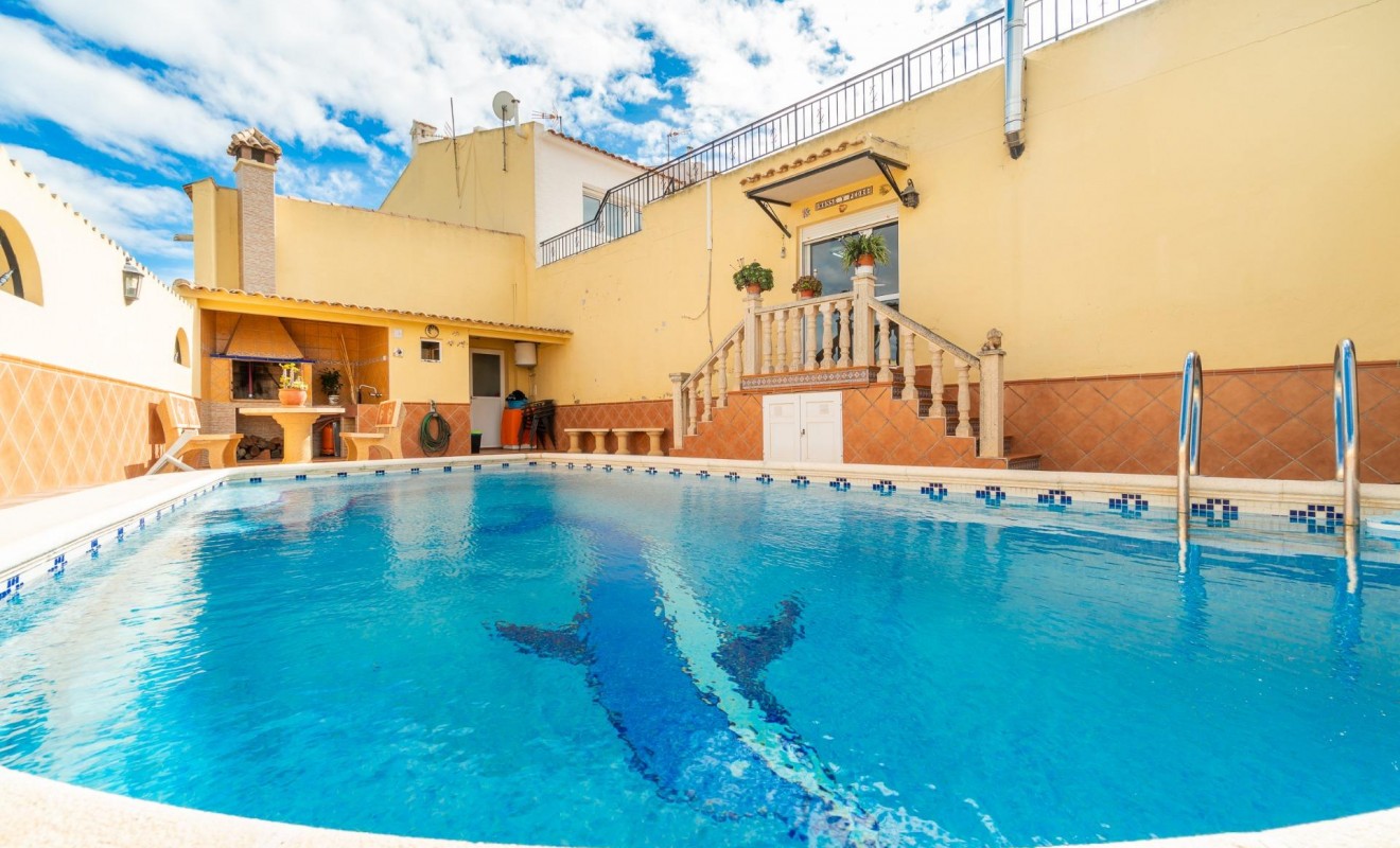 Wederverkoop - Rijwoning - Orihuela - Desamparados-Hurchillo-Torremendo